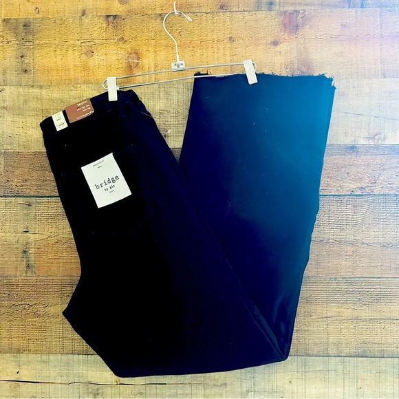 NWT Bridge by Gly Taylor Ultra High Rise Wide Leg Jeans - Picture 2 of 7